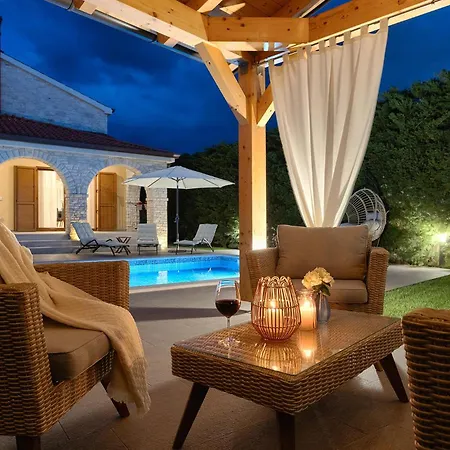 Aurora Holiday home *