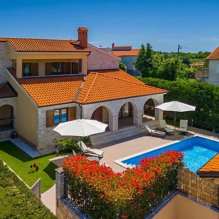 Ferienhaus Aurora *
