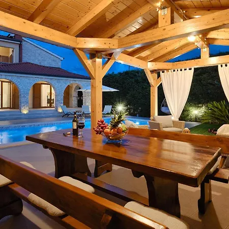 Ferienhaus Aurora Pula