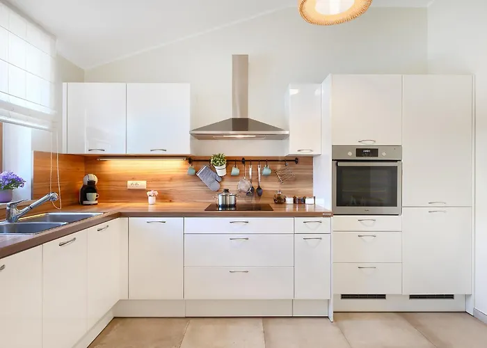 Aurora Tatil Evi Pula