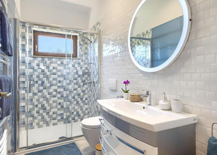 Aurora Tatil Evi Pula